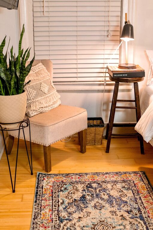 Tips for Creating a Cozy and Inviting Reading Nook at Home