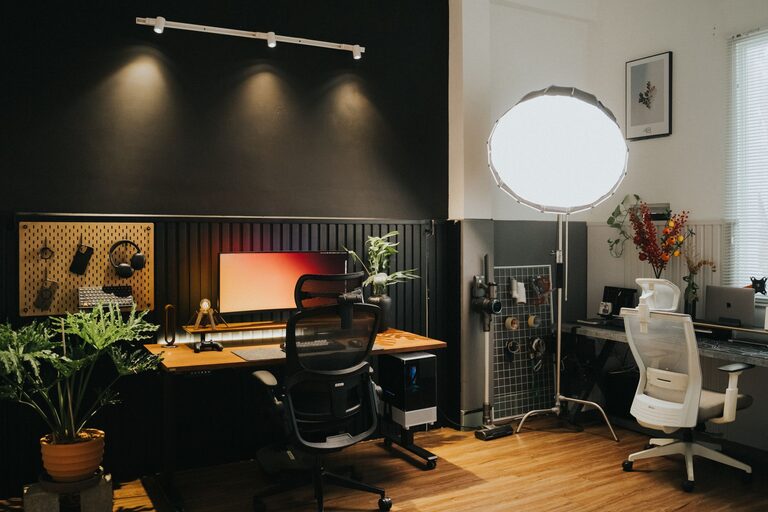 Tips for Creating a Cozy and Inviting Home Office Space